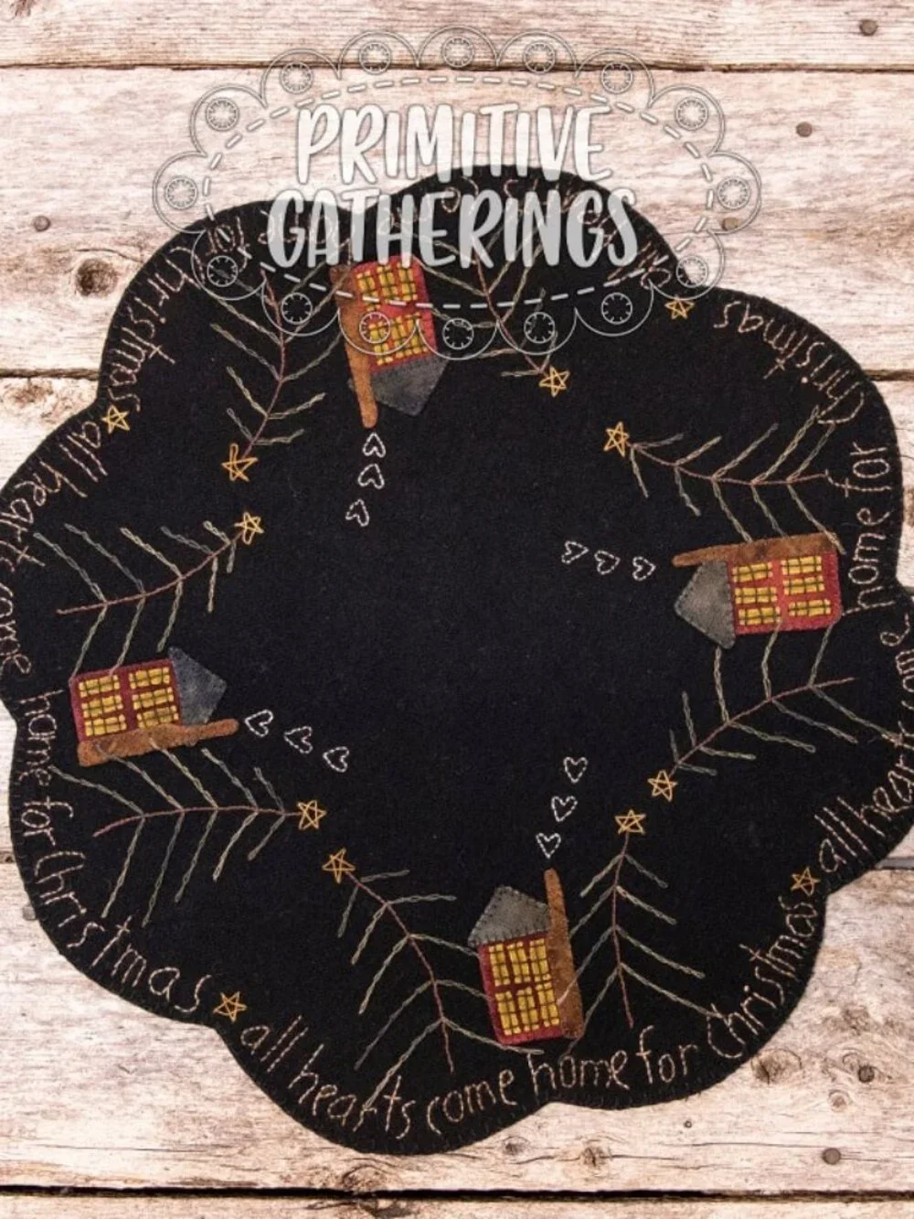 Primitive Gatherings All Hearts Come Home For Christmas Table Mat Kit NEW Wool